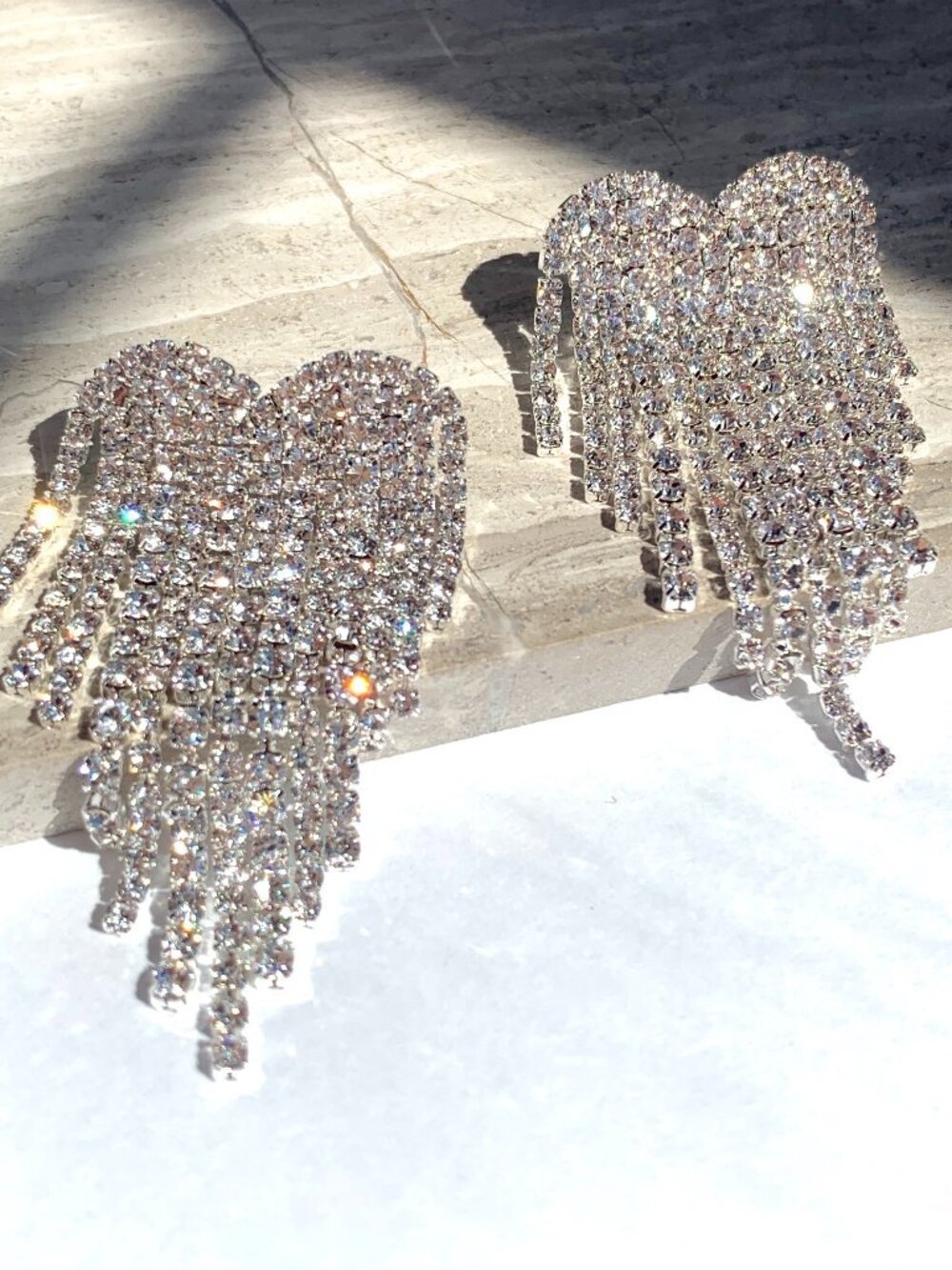 NEW Anthropologie Amber Sceats Melted Drop Heart Crystal fringe Earrings
